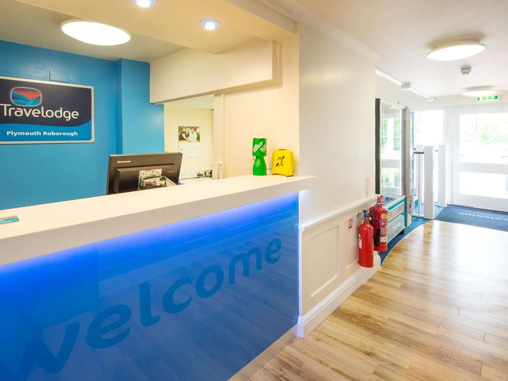 Travelodge Plymouth Roborough インテリア 写真